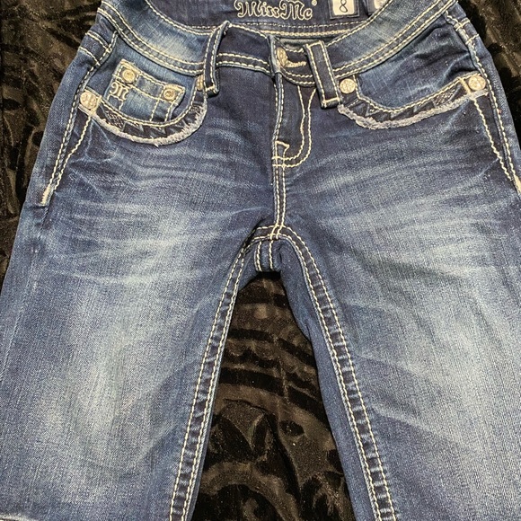 Girls Miss Me jean shorts - Picture 2 of 3